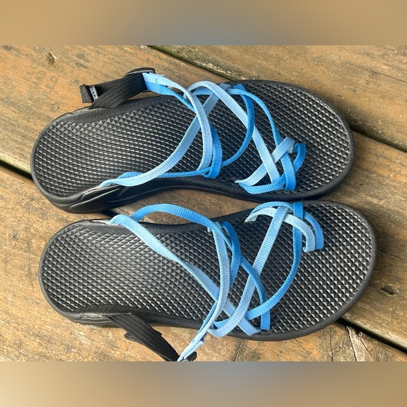 Chaco Ecotread Caribbean/Spa Ladies Blue Strappy Sandals- size 6- like new - Picture 3 of 6